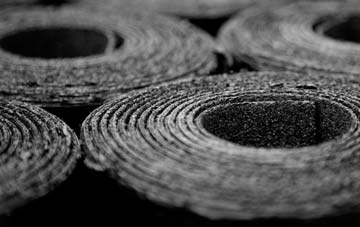 Stank bitumen roof disadvantages